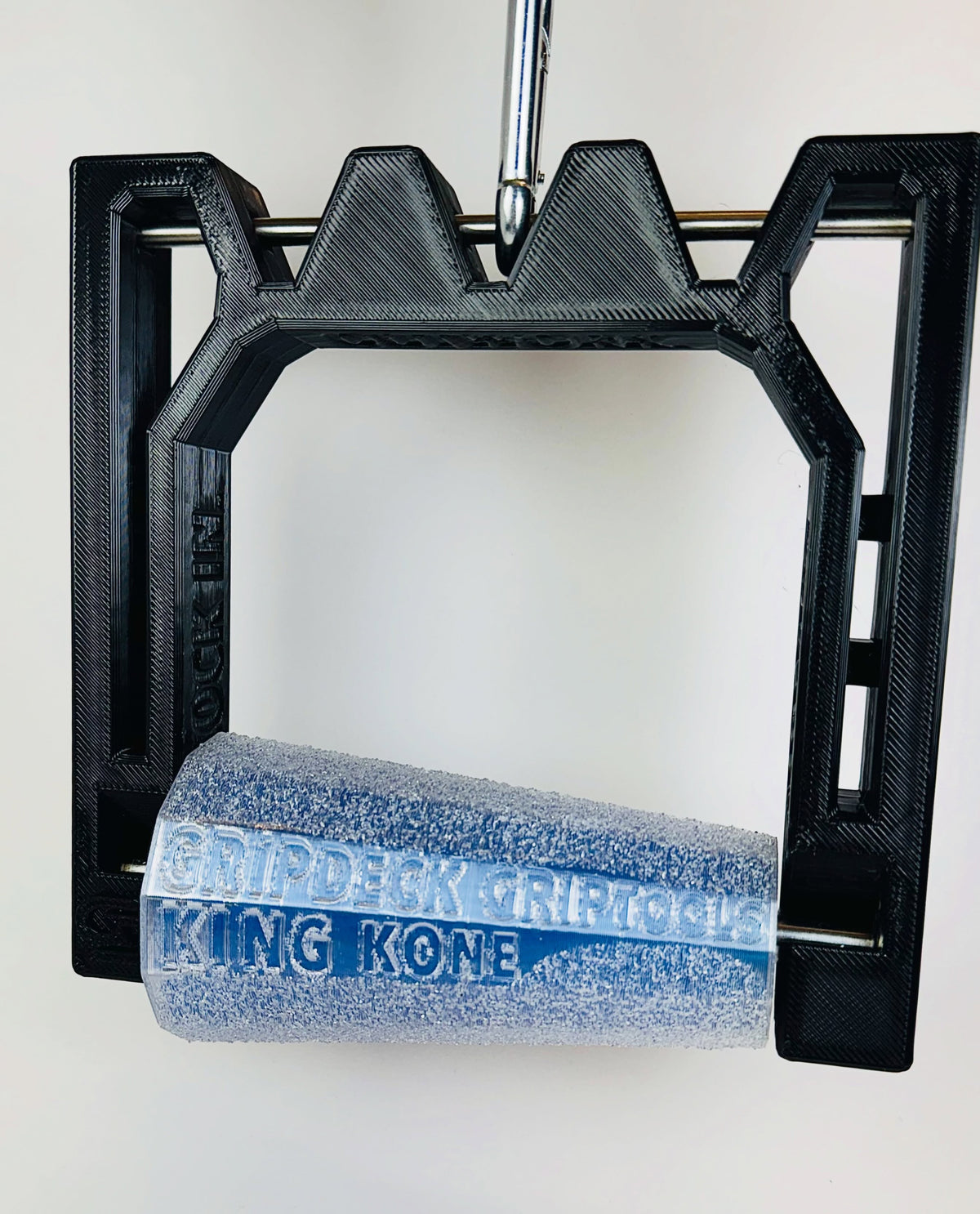 Gym d-ring attachment