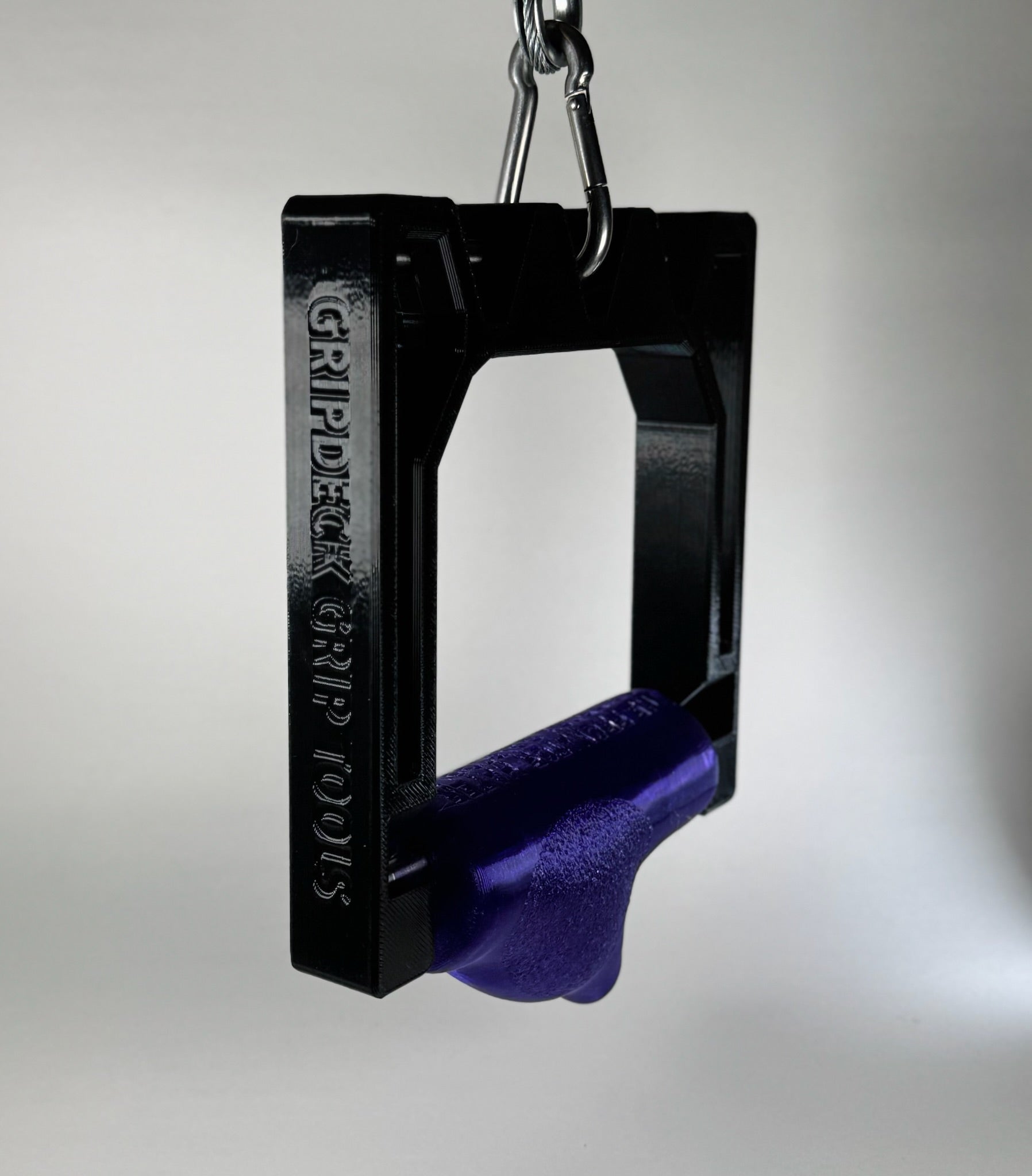 Gym d-ring exercise equipment with handle