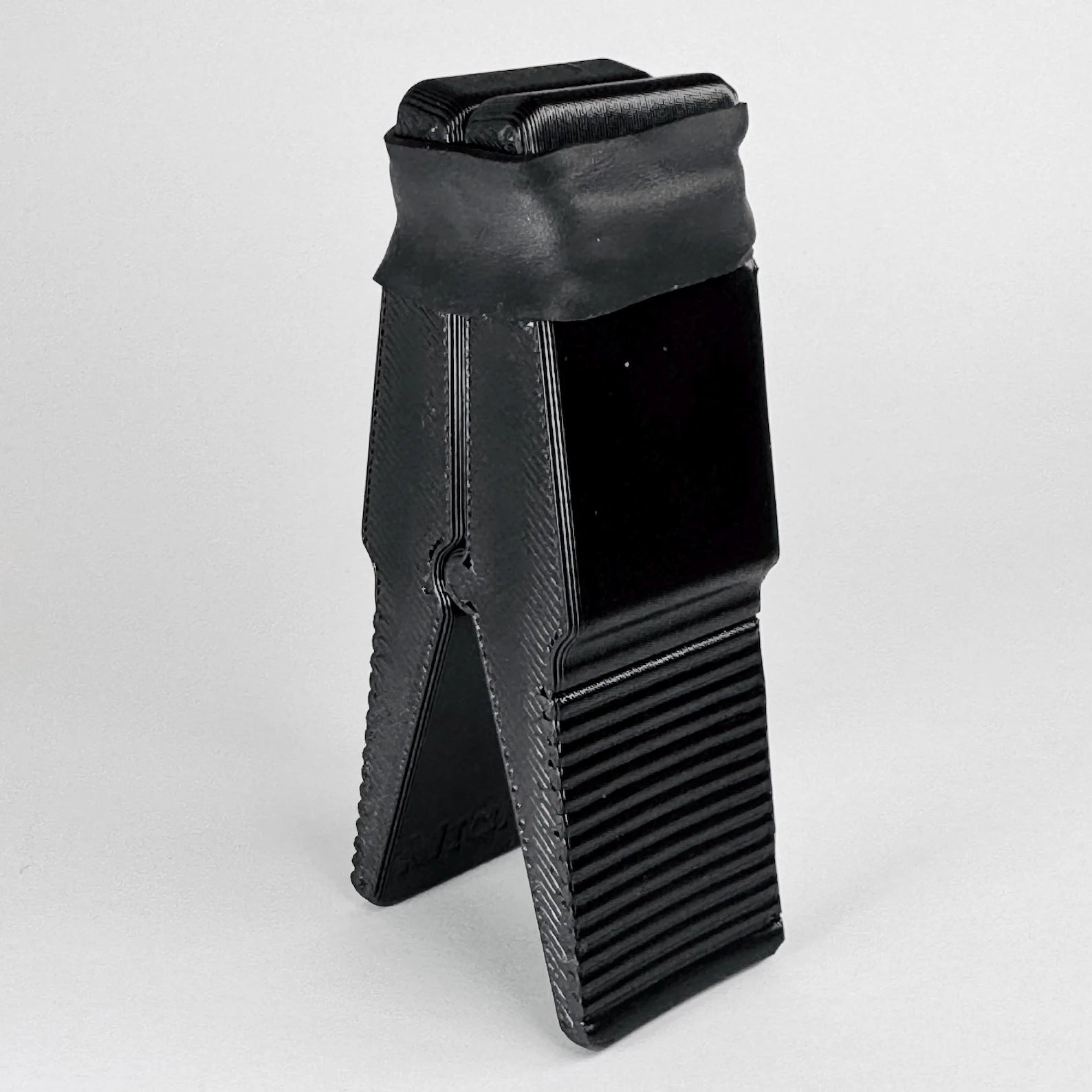 Arm wrestling training equipment.